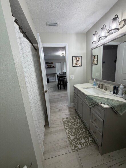 Building Photo - 4157 Palau Dr