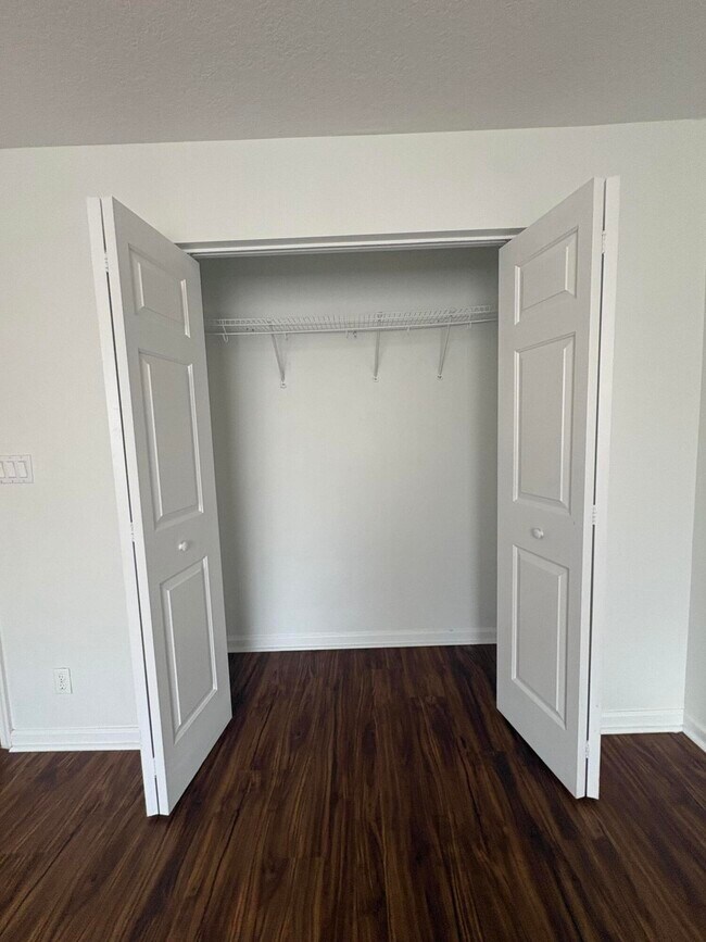 Building Photo - 3122 Coral Ridge Dr