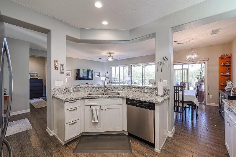 Building Photo - 15104 W Cactus Ridge Way