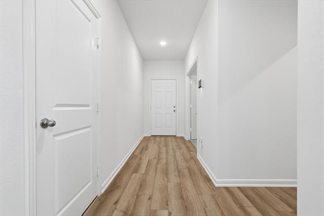 Building Photo - 2408 Lundy Cyn St