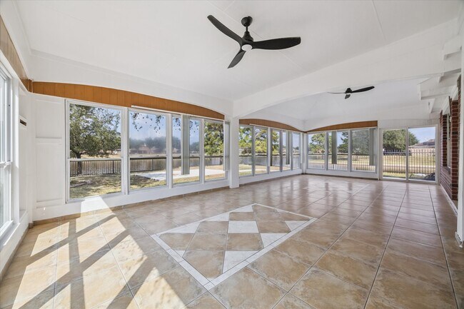 Building Photo - 17610 Prospect Meadows Dr