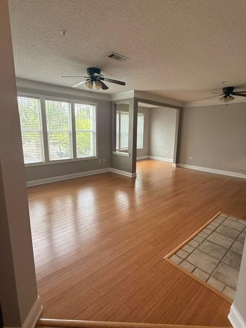 Building Photo - 1424 Rosewood Ln