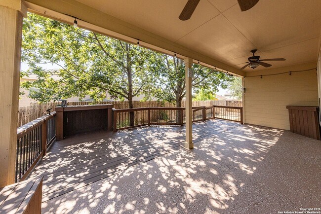 Building Photo - 12606 Texas Gold