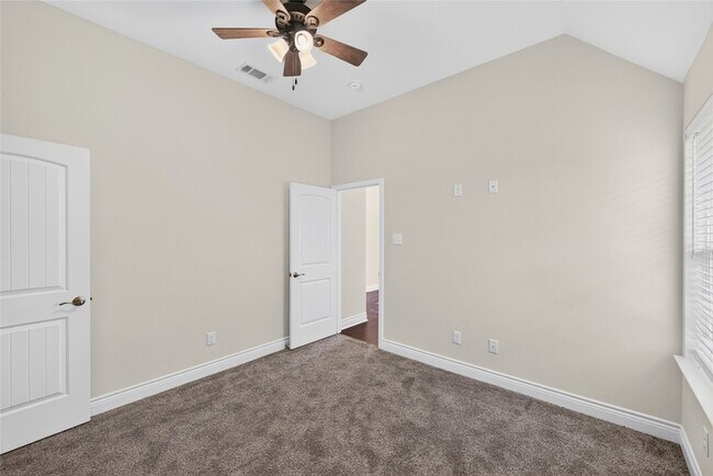 Building Photo - 8507 Christie Ln