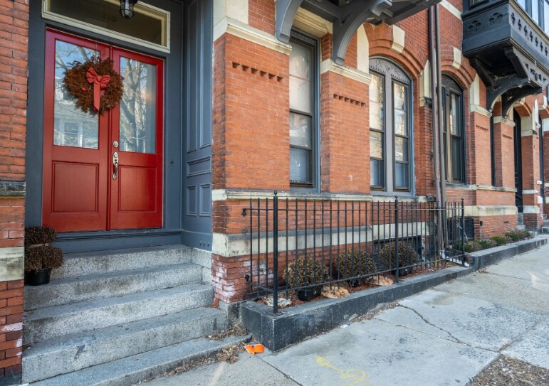 Building Photo - 120 F St