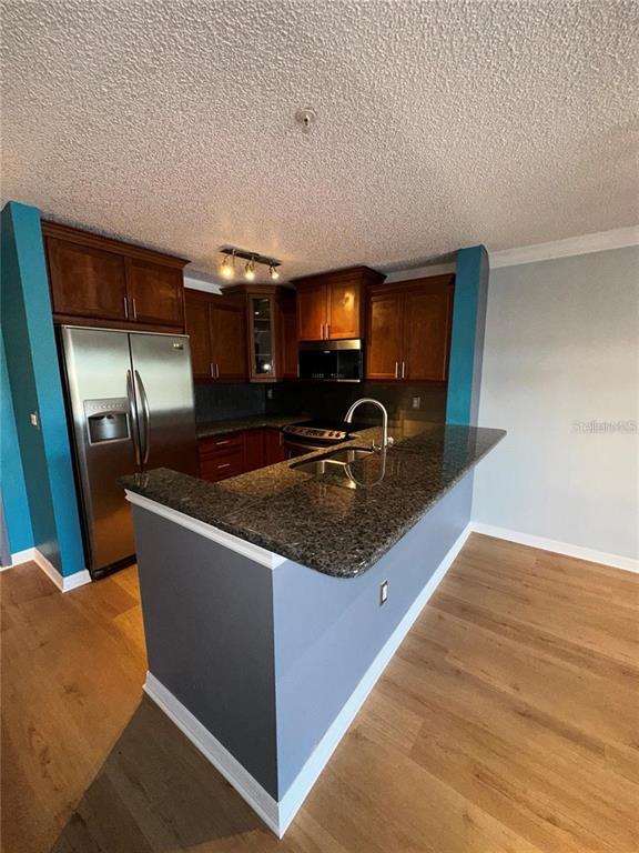 Building Photo - 2400 Feather Sound Dr