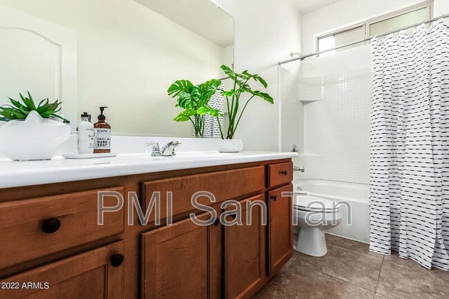 Building Photo - 23797 S 213th St