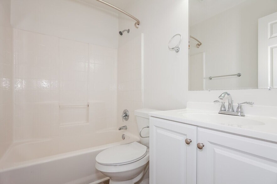 Building Photo - 9625 Mary Juan Ln