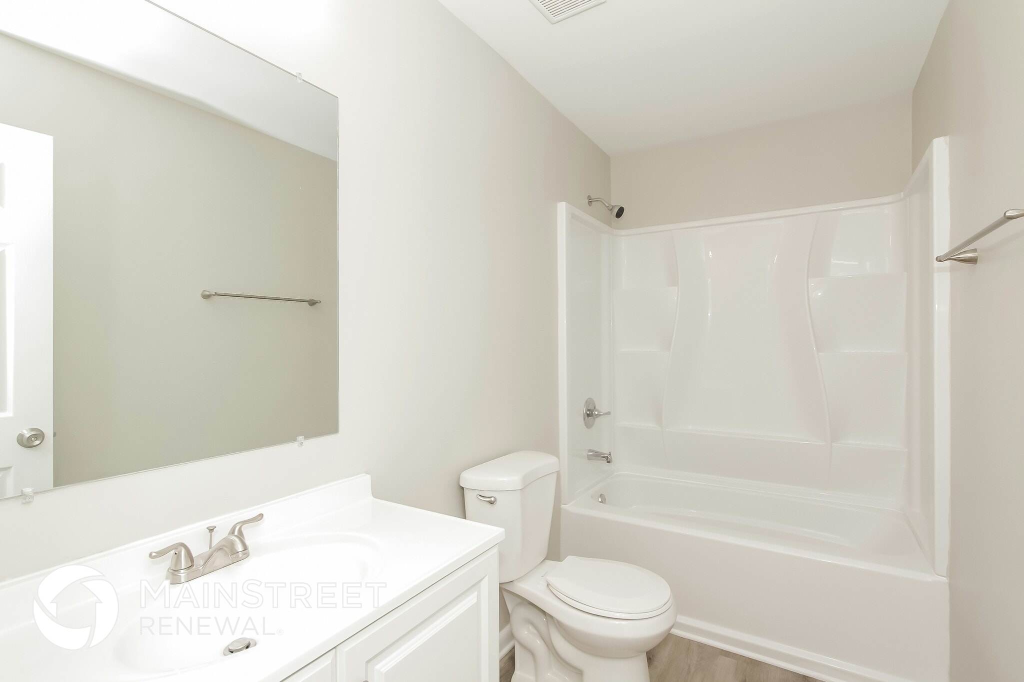 Building Photo - 7204 Bevington Oaks Ct