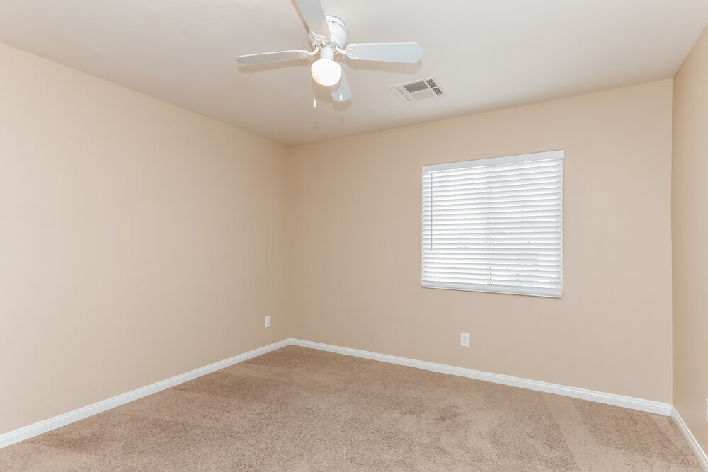 Building Photo - 9155 Dutch Oven Ct