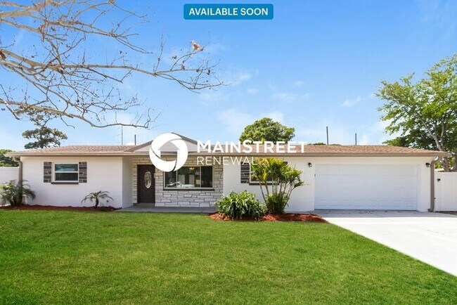 Primary Photo - 4 Bedroom Pet-Friendly Home in SEMINOLE, F...