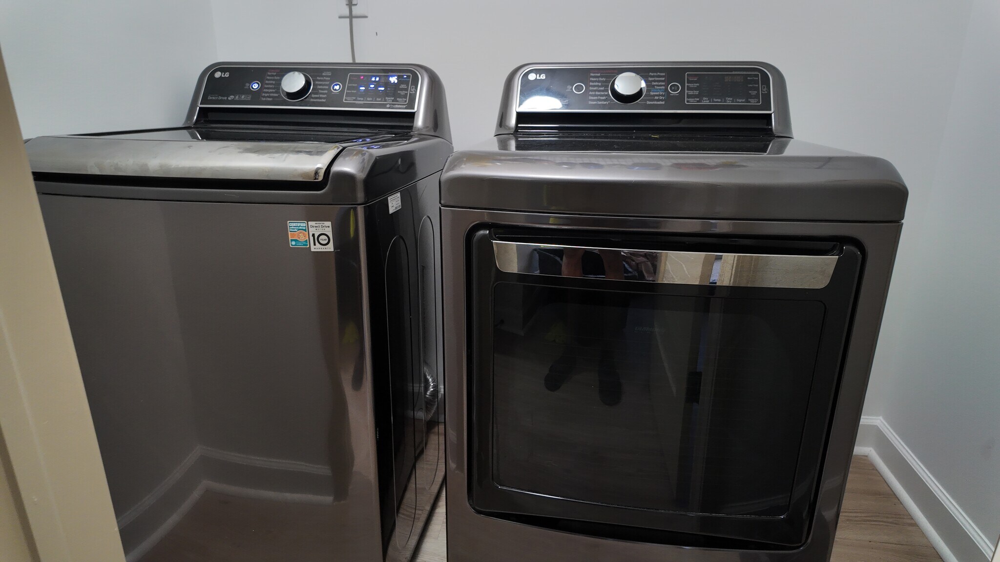 Building Photo - 1521 Anthony Dr