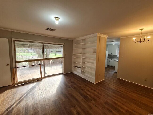 Building Photo - 4 Bed 2 Bath in 36111 zip code