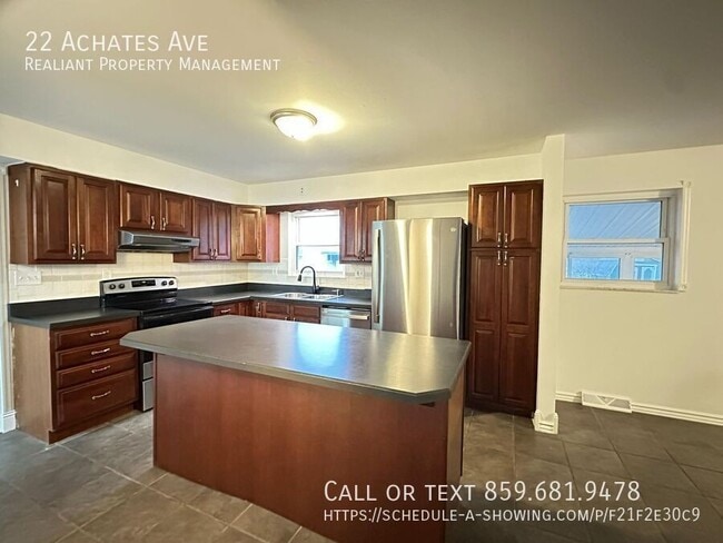 Building Photo - 22 Achates Ave