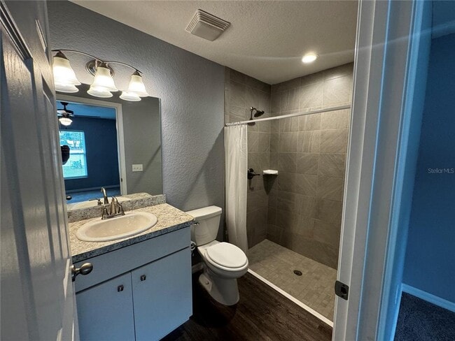 Building Photo - 13705 SE 54 Ct