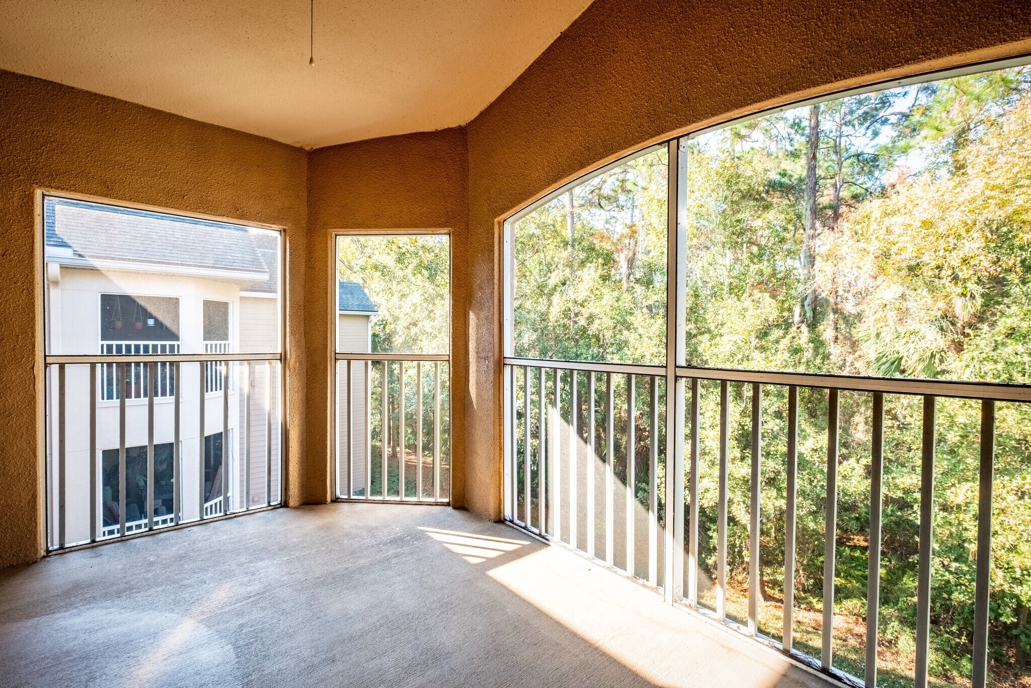 Building Photo - 13810 Sutton Park Dr N