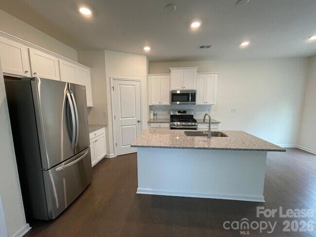 Building Photo - 347 Willowsford Dr