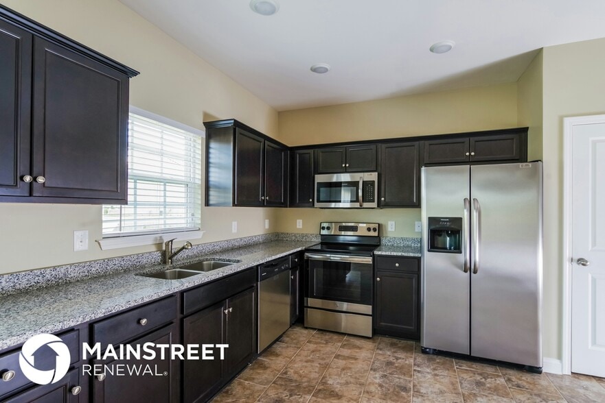 Building Photo - 10707 Evanwood Dr