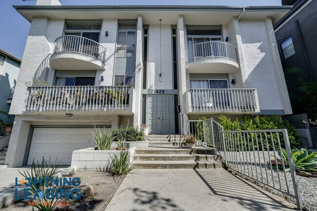 Building Photo - 428 S Venice Blvd