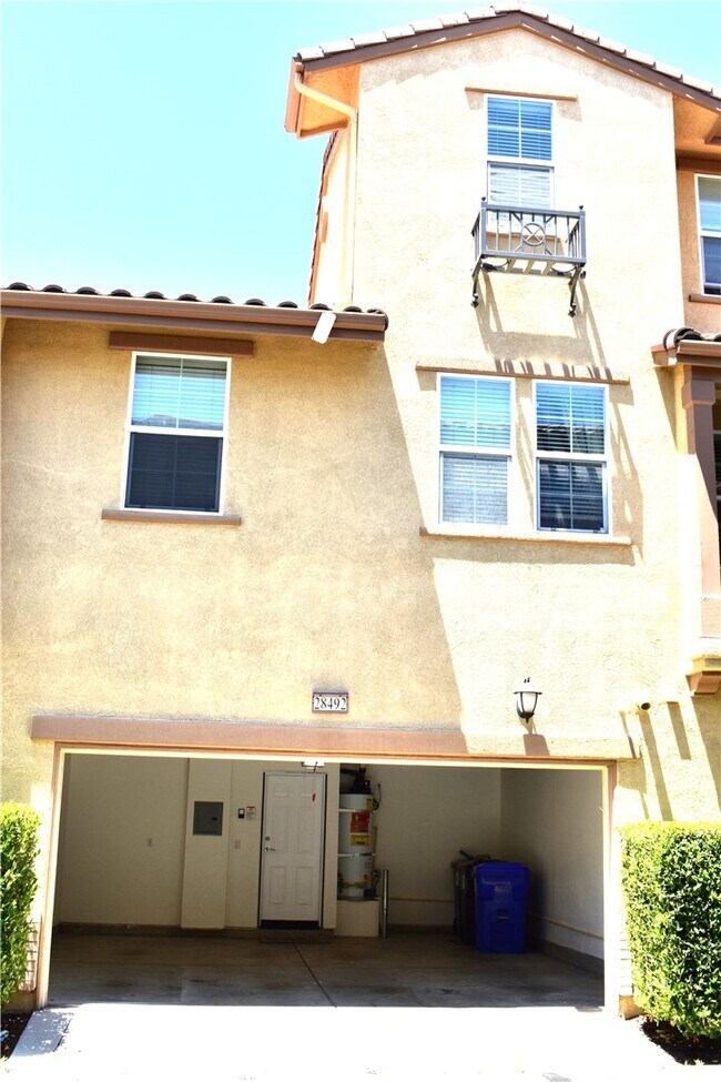 Building Photo - 28492 Herrera St