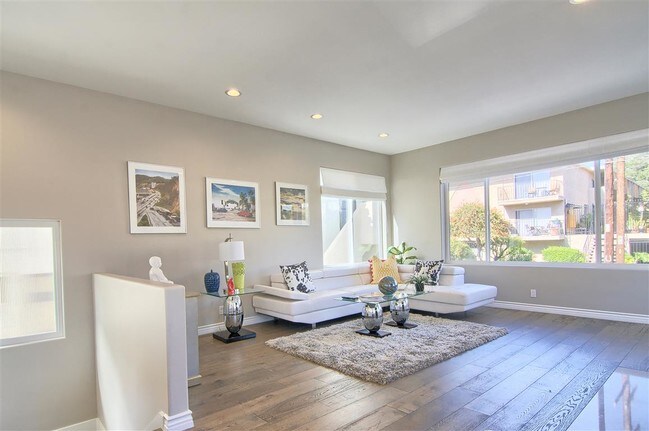 Building Photo - 2906 2nd St