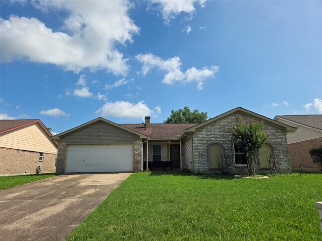 Primary Photo - 12531 La Rochelle Dr