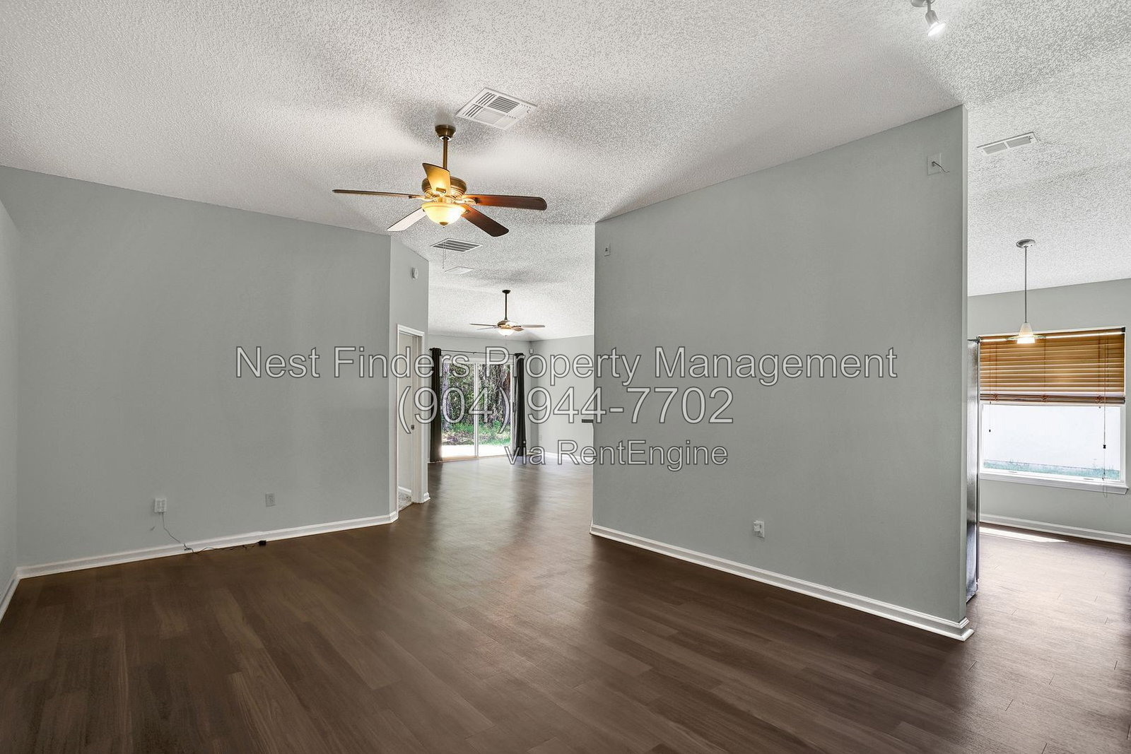 Building Photo - 9245 Hawks Run Ln