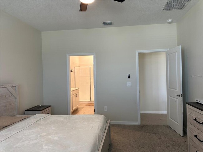 Building Photo - 751 Staffora St