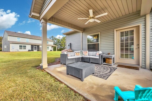 Building Photo - Beautiful 4BR Townhome in Mauldin - Whispe...
