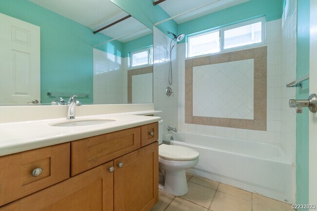 Building Photo - 3br/2.5 ba Single Family Home in Ocean Pointe