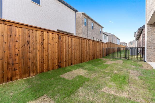 Building Photo - 7516 Jones Dr