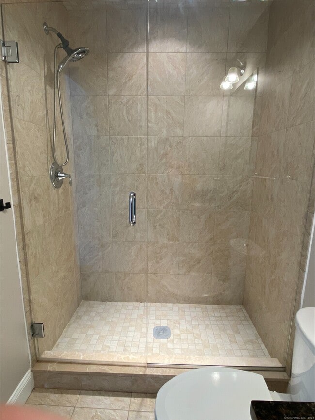 Building Photo - 40 Copper Square Dr