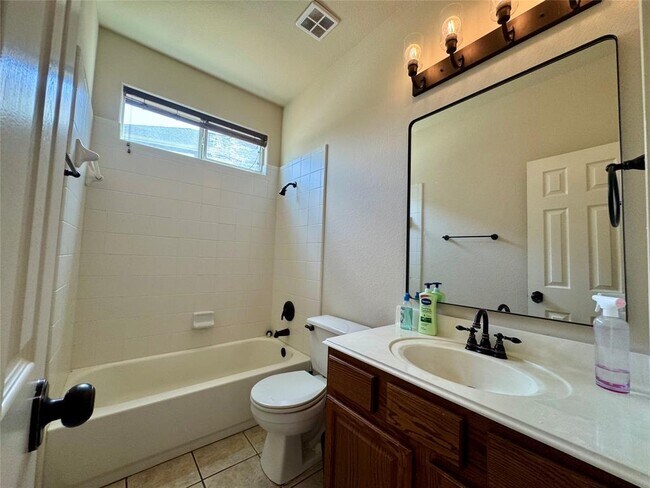 Building Photo - 278 Caraway