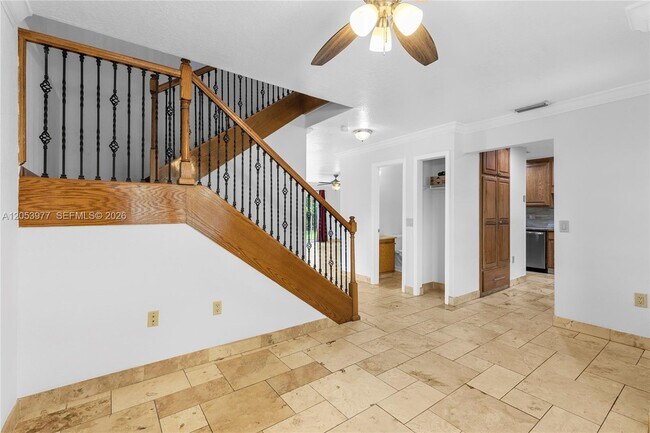 Building Photo - 11610 NW 43rd St