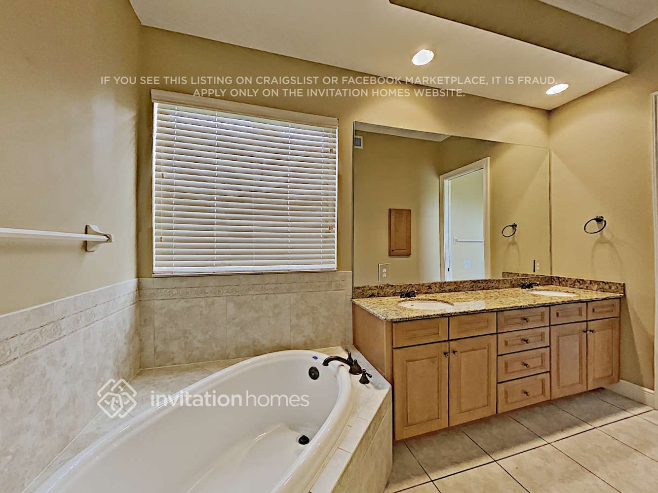 Building Photo - 6260 Parmeron Ln