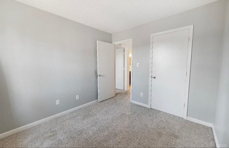 Building Photo - 8022 Timberlake Rd