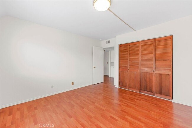 Building Photo - 10441 Rutgers Way