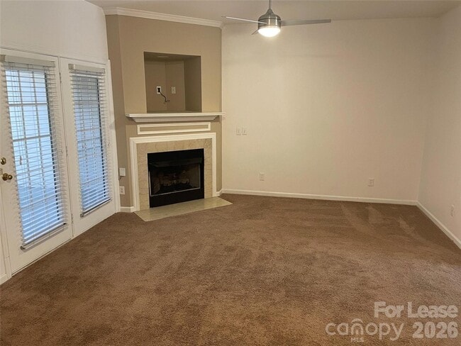 Building Photo - 10913 Princeton Village Dr