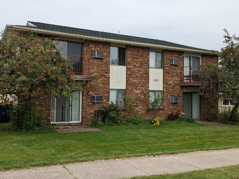 Primary Photo - 362 Hope Ave