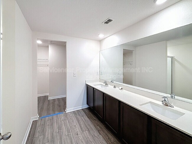 Building Photo - 5426 Companion Ln