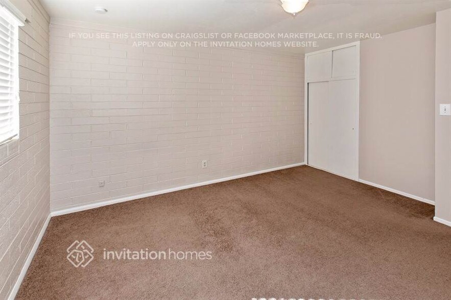Building Photo - 4343 N 49th Dr