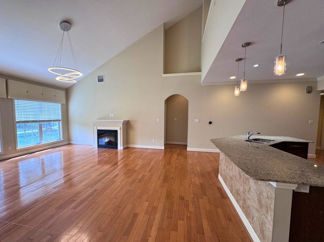 Building Photo - 2416 Boulder Springs Dr