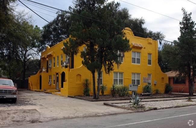 Building Photo - Pearl Court Apartments