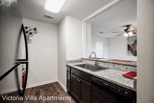 Building Photo - 101 Costa Del Oro St