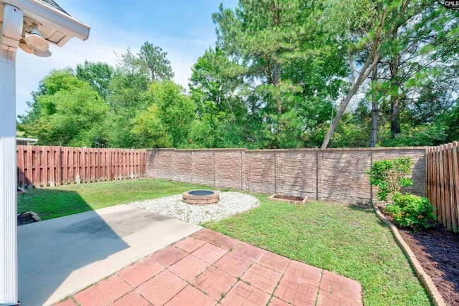Building Photo - 184 Ivy Square Dr