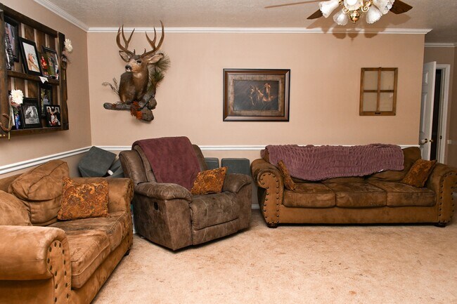 Building Photo - 788 UT-66