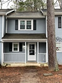 Building Photo - 6909 Glendower Rd