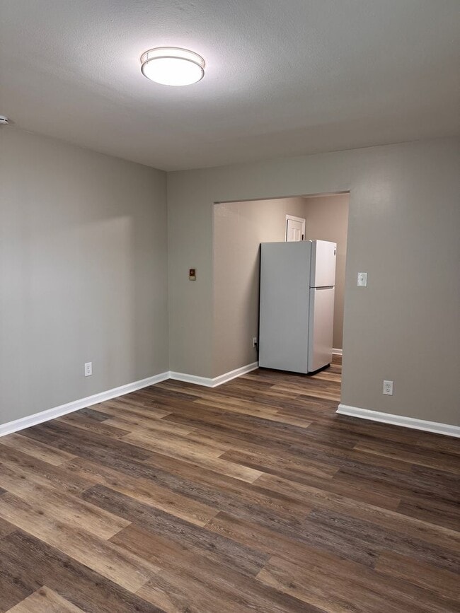 Building Photo - Santana - Princeton