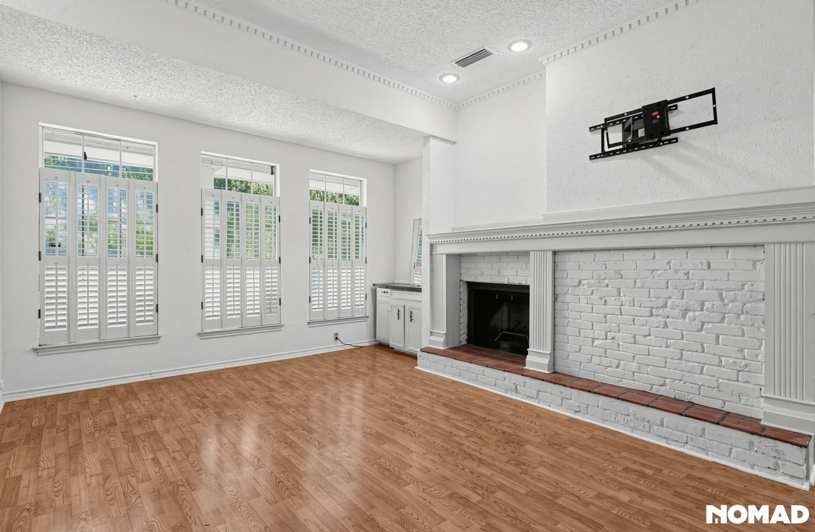 Building Photo - 3319 Reagan St