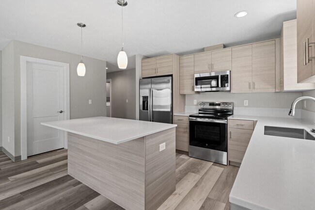 Building Photo - 1623 N Selkirk Rd